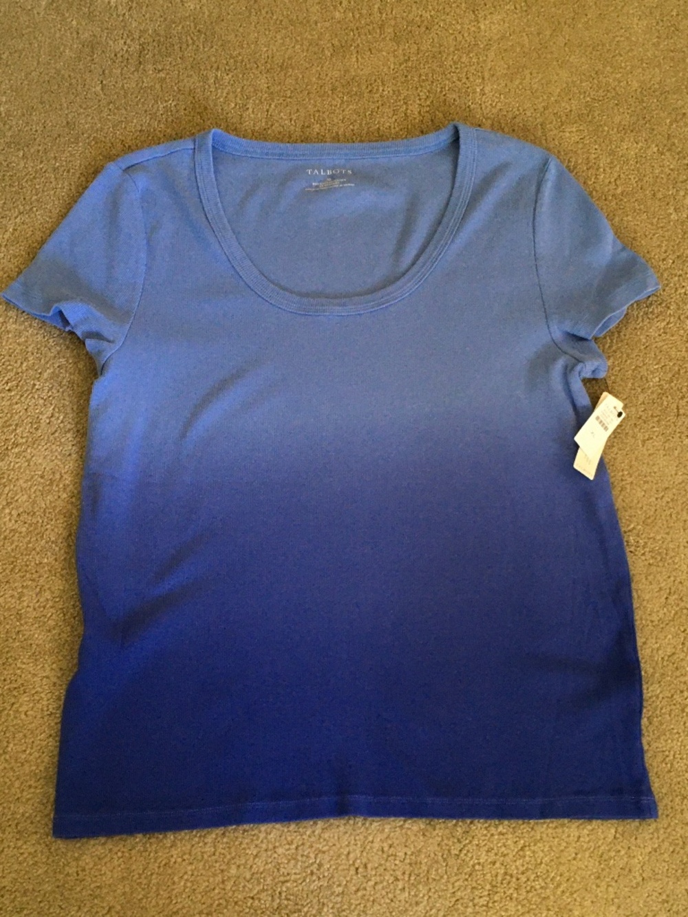 Talbots size XL cotton/spandex short sleeve scoop neck top in ombre blue